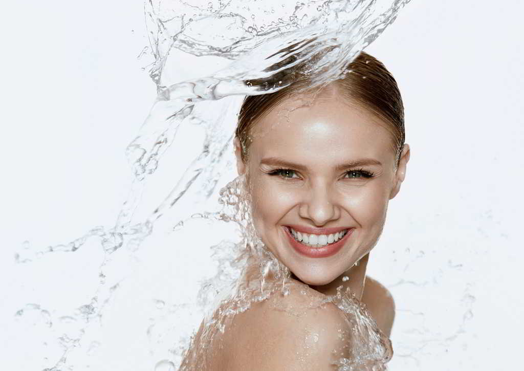 Aquafacial Behandlung mit HydroCare H20